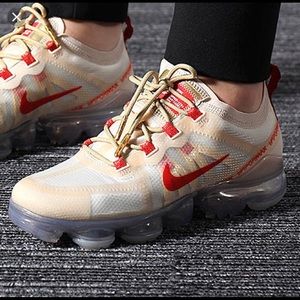 Air VaporMax 2019 Chinese New Year Running Shoe